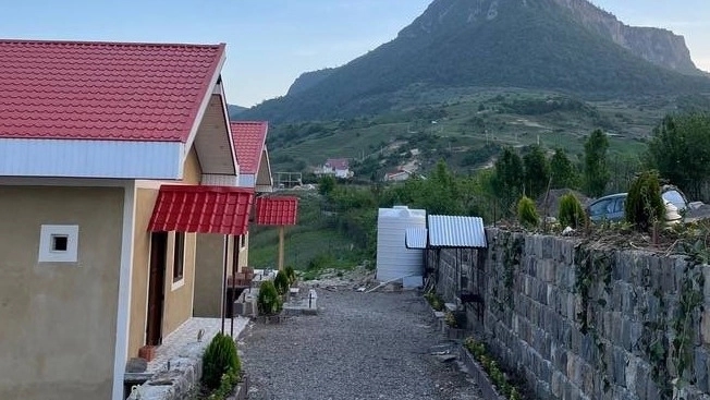 اجاره کلبه چوبی در نزدیکی آبشار پشمکی رامیان